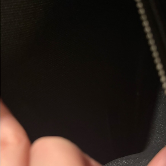 *24HR SALE*
Authentic NWOT Saint Laurent Rive Gauche Black Tote - Picture 7 of 11